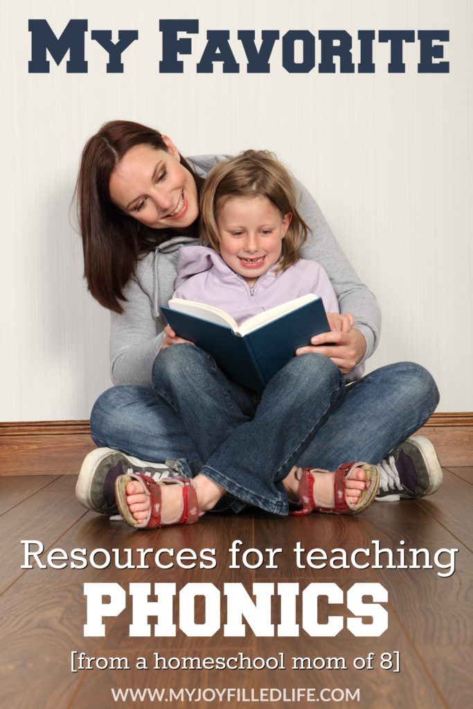 Teaching my kids to read is one of my favorite things about homeschooling.  Here is a list of some of my favorite resources for teaching phonics at home.  #phonics #learningtoread #homeschooling