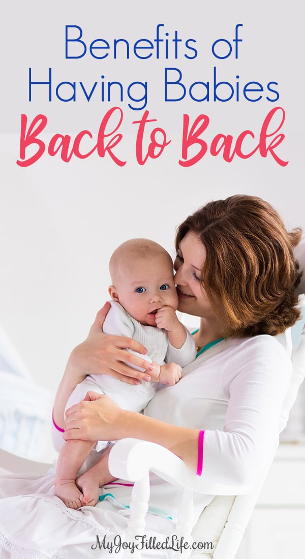 Having kids close in age can be a good thing! Check out these benefits of having babies back to back.