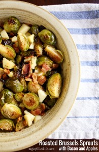 This is the perfect Thanksgiving side dish! Roasted Brussels Sprouts with Bacon and Apples is the perfect mix of savory and sweet- it's so easy to make and perfect for a crowd!
