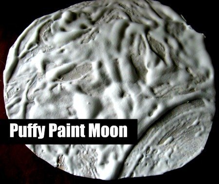 puffy-paint-moon-craft-for-kids