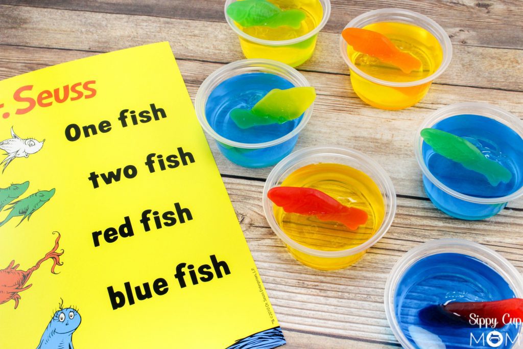 Dr.-Seuss-One-Fish-Two-Fish-Jello-Cups-2-1024x683