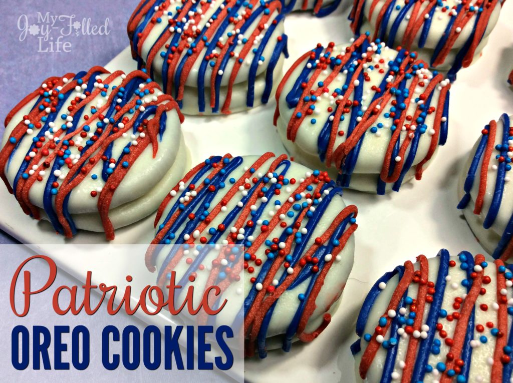 Patriotic Dipped Oreo Cookies