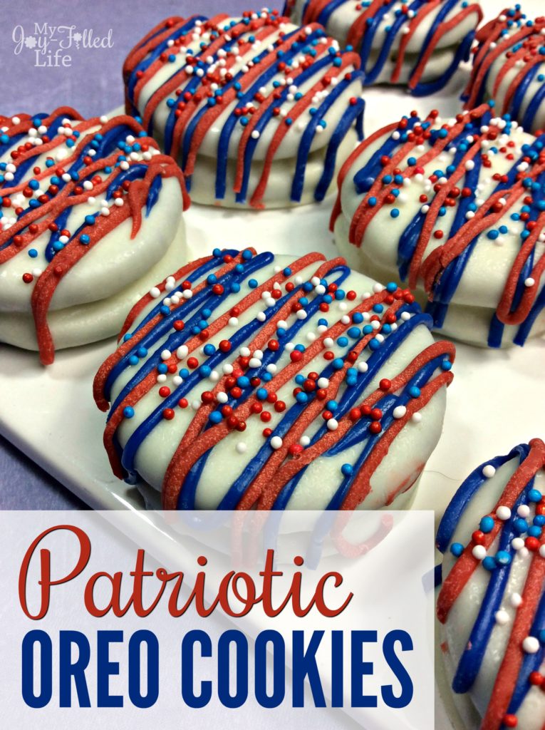 Patriotic Dipped Oreo Cookies