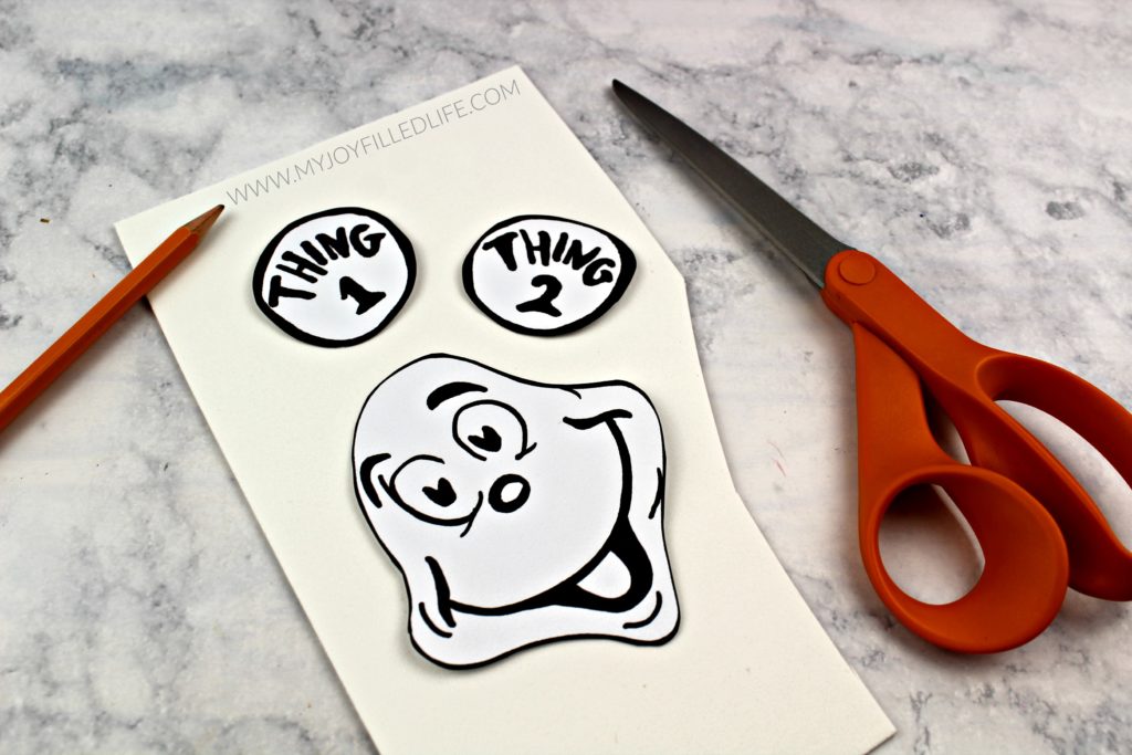 Thing 1 Thing 2 Puppets W FREE Printable Pattern My Joy Filled Life thing-1-thing-2-puppets-w-free-printable-pattern-my-joy-filled-life