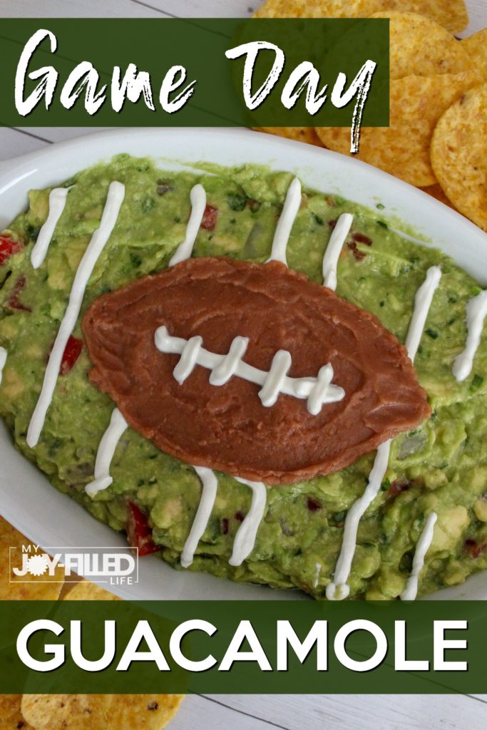 This game day guacamole recipe is the perfect tailgating food to eat before, during, and after kickoff! #guacamole #football