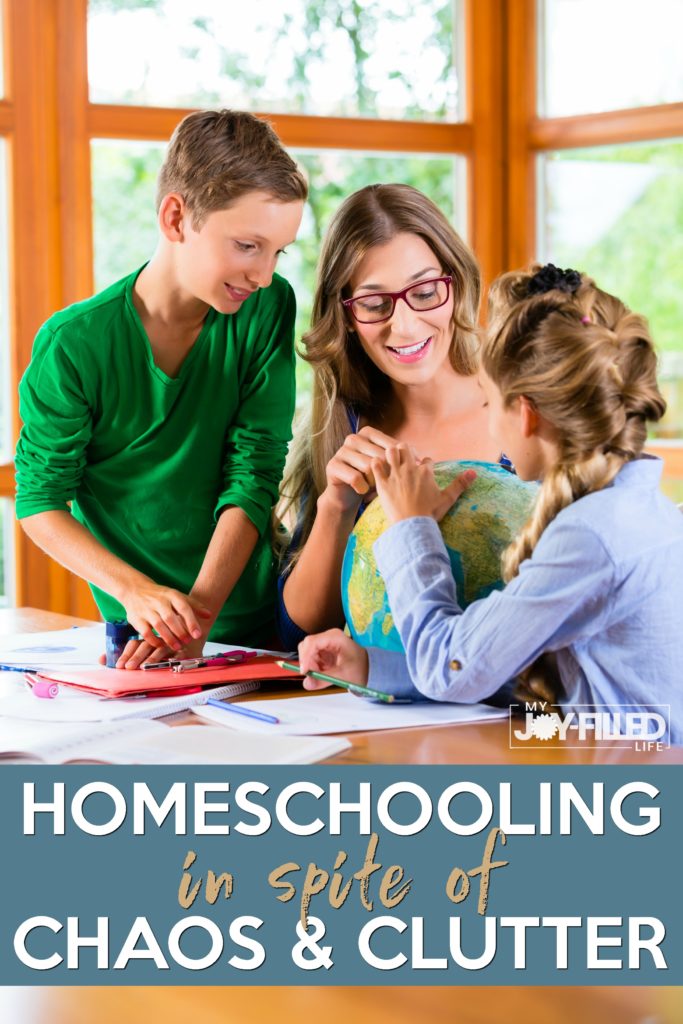 Learning & exploring can create clutter, but it doesn’t have to lead to chaos. Embrace the homeschooling lifestyle & the temporary clutter that comes with it. #homeschoollife #helpforthehomeschoolmom #homeschooling #homeschoolmom