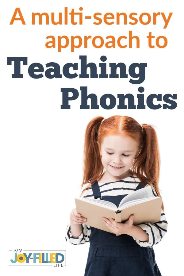 All About Reading is a fun and effective reading program for homeschoolers that uses a multi-sensory approach to teaching phonics. #homeschooling #phonics #learningtoread 