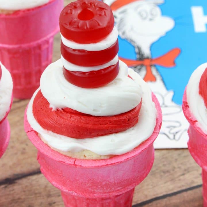 Cat in the Hat Cupcakes