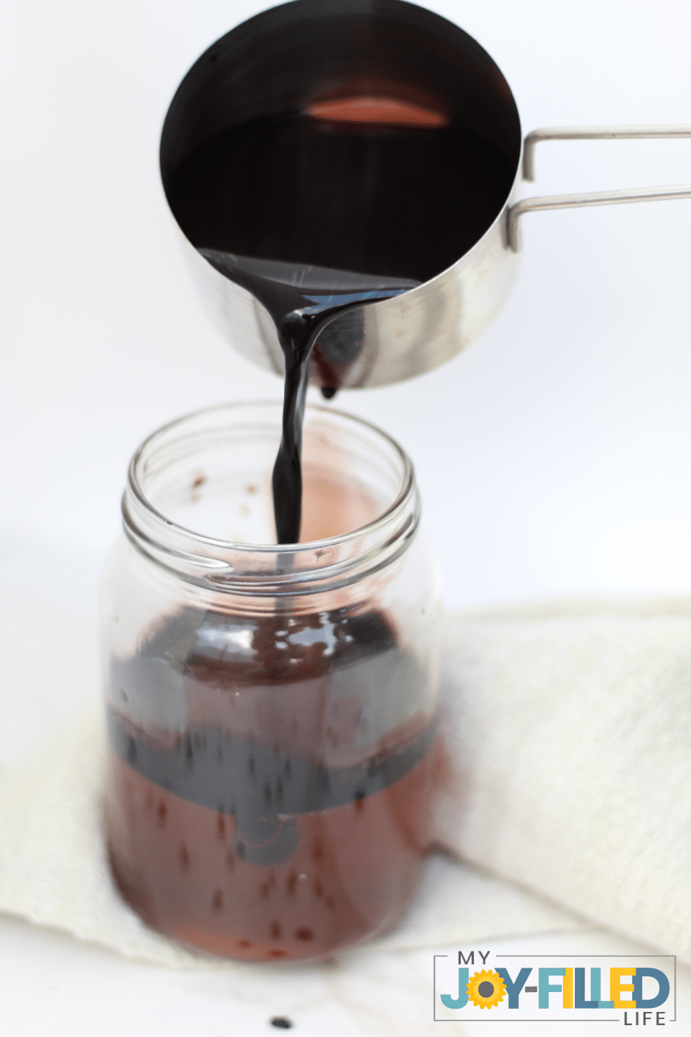 Making Elderberry Syrup 2