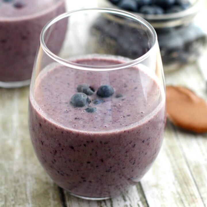 Blueberry Almond Butter Smoothie