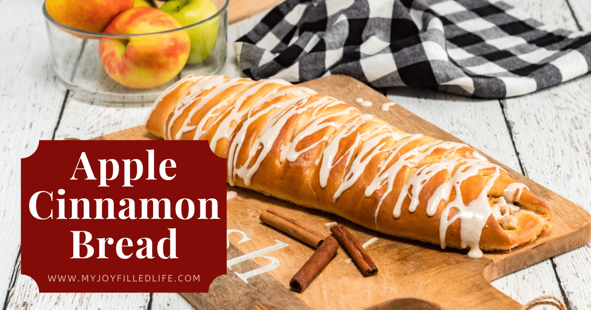 Apple Cinnamon Bread