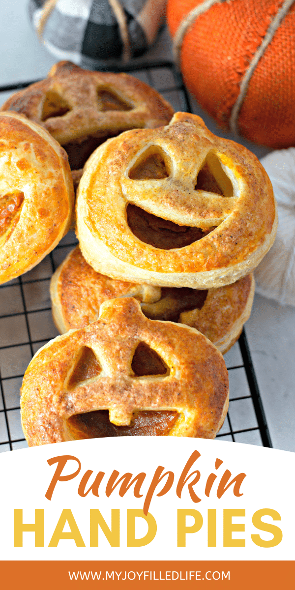 pinnable pumpkin hand pies 