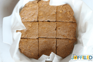 slicing the breakfast bars