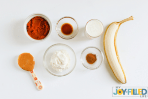 Immune Boosting Pumpkin Pie Smoothie ingredients