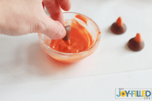 dipping the hershey's kiss