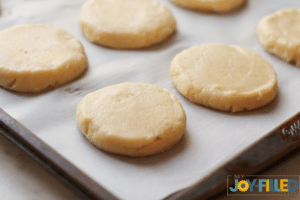 baked cookies